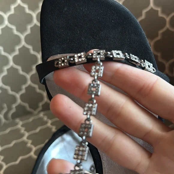 StuartWeitzman Size 9. Black and silver sandals - Picture 2 of 8